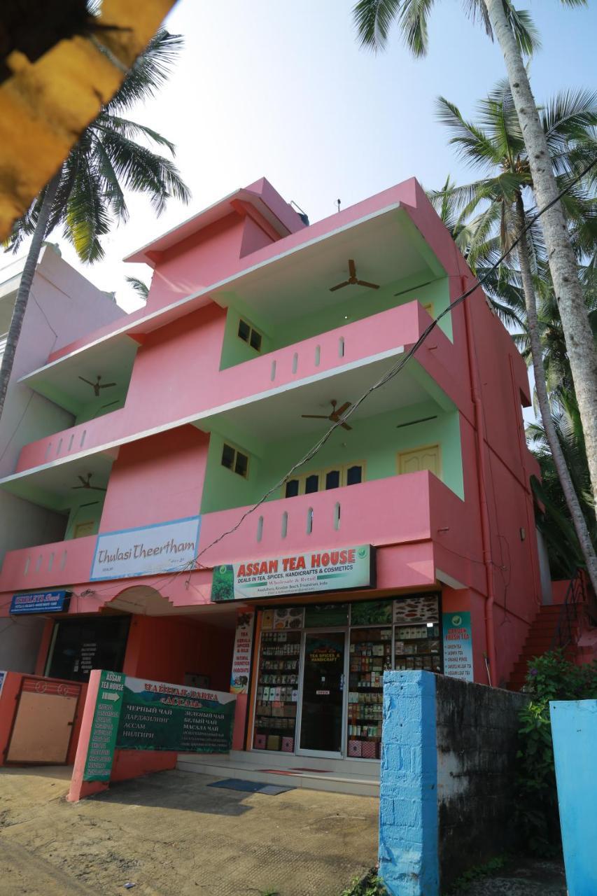 Shirleys Beach Hotel コーバラム エクステリア 写真